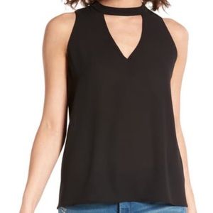 Lush Sleeveless Top with choker